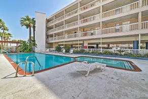 Pool & Direct Beach Access: Corpus Christi Escape - Interiør