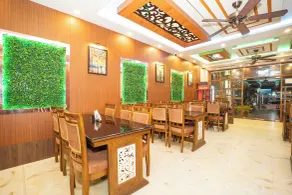 Mahabhoj Hotel & Restaurant - Restaurant