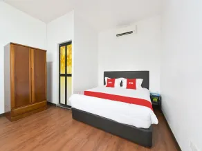Hotel O Madeena Inn - Room