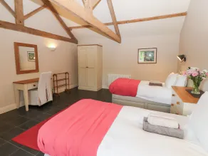 Gallow Law Cottage - Room