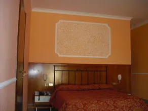 DH Hotel - Habitación