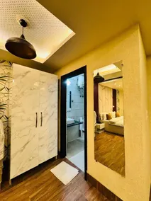 Hotel Dayal Regency, Sushant Lok sector 29, Near Fortis Hospital - Room