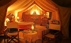 Reggies's Camel Camp,Osian - Restauration