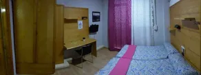 Hostal Rioja Condestable - Room