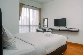 Minimalist and Strategic 1BR at Tamansari Semanggi Apartment - Room