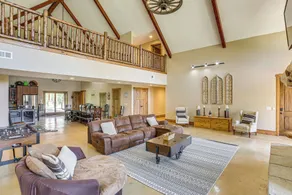 Spacious Group Getaway Near Cumberland River! - Interiör