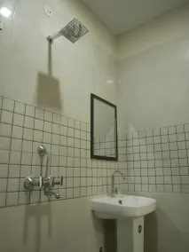 Tulsi Mahal Residency  - Badezimmer