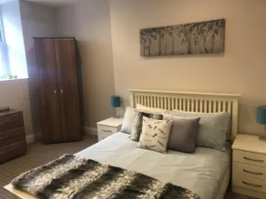 HomeArms Cottage - Rom