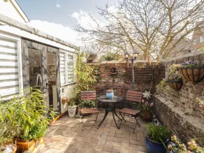 Rose Cottage - Interior