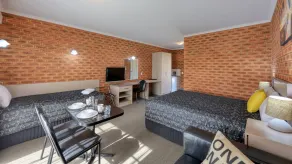 Glider City Motel Benalla - Quarto