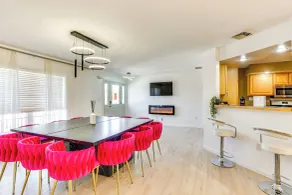 Catskills Home w/ Swim Spa in Loch Sheldrake! - Interiør