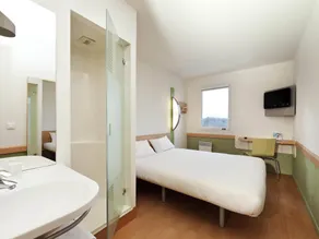 ibis budget Mantes-la-Jolie Sully - Værelse