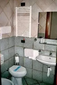 Hotel Paola - Badrum