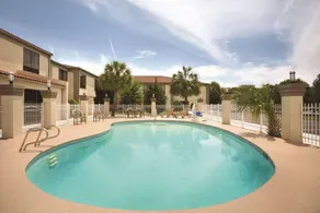 Park Inn by Radisson Albany - Piscine