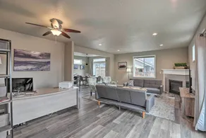 Chic Bend Home w/ Deck < 3 Mi to Downtown! - Interiør