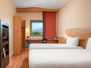 Ibis Bursa - Room