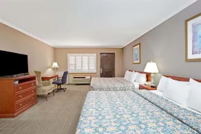 Days Inn by Wyndham West Covina - Chambre