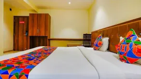 Chaitanya Executive - Habitación