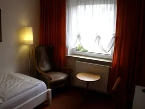 Hotel Haus Katharina B&B, Therme und Kurpark - Vista dalla camera