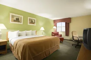 Travelodge by Wyndham Sturgis - Chambre