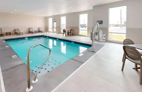 Comfort Inn & Suites Mountain Grove US-60 - Piscine