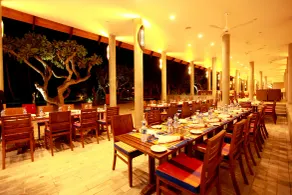 Hikka Tranz by Cinnamon - Restaurant