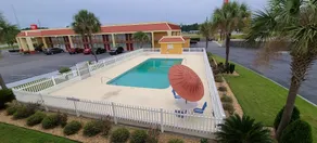 Red Roof Inn Tifton - Piscine