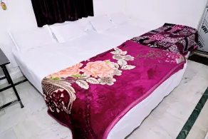 SHIVAY GUEST HOUSE - Room