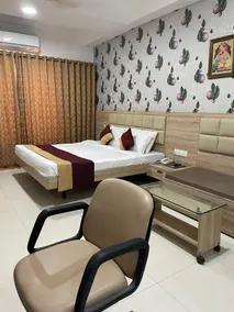 Hotel Seth Murlidhar Seva Sadan-Near Prem Mandir - Værelse