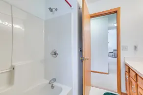 Cozy Mancelona Home: Ski, Golf & Snowmobile! - Innvendig
