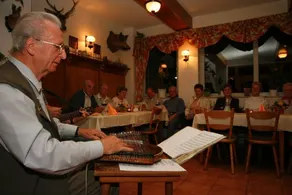 Hotel Haus Oberland - Restaurant