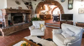 Agriturismo Podere Caggiolo - Swimming Pool & Air Conditioning - Lobby