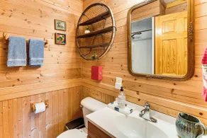 Screened Porch, Deck + Mtn Views: Andrews Retreat! - Interiør