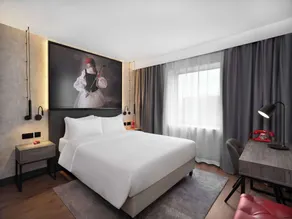 Radisson RED London Gatwick Airport - Habitación