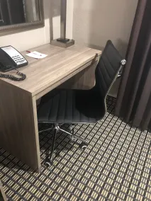 Red Lion Inn & Suites Houston IAH Airport - Room