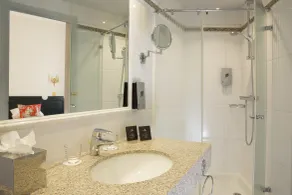 Hôtel Victor Hugo Paris Kléber - Salle de bain