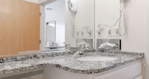 SureStay Hotel by Best Western Christiansburg Blacksburg - Salle de bain