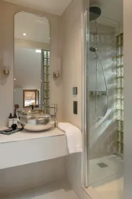 MiHotel - Grenier à Sel de Pérouges - Badezimmer