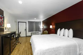 Red Roof Inn PLUS+ Hammond - Chambre