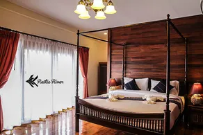 Rustic River Boutique - Room