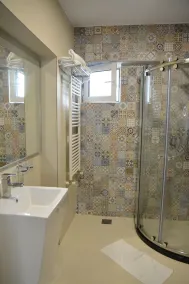 Hotel Europolis - Bathroom