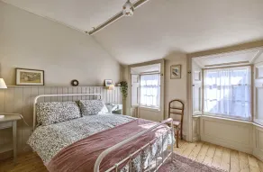 Captains Cottage - Rum