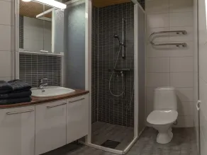 Hotelli Pyöreä Torni - Bathroom