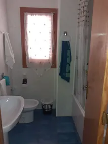 Apartamento Santa Pola, en Playa del Tamarit con piscina. - Badeværelse