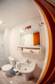 P1 Hotel - Chambre