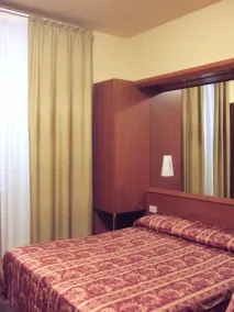 Hotel Innocenti - Værelse