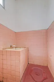 SPOT ON 92983 Hotel Ayu - Bathroom