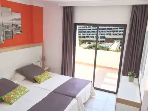 Apartamentos Bahia Playa - Chambre