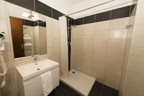 Hôtel Majestik Trois-Epis - Salle de bain