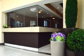 Tuscan Garden Inn - Borne des arrivées/des départs